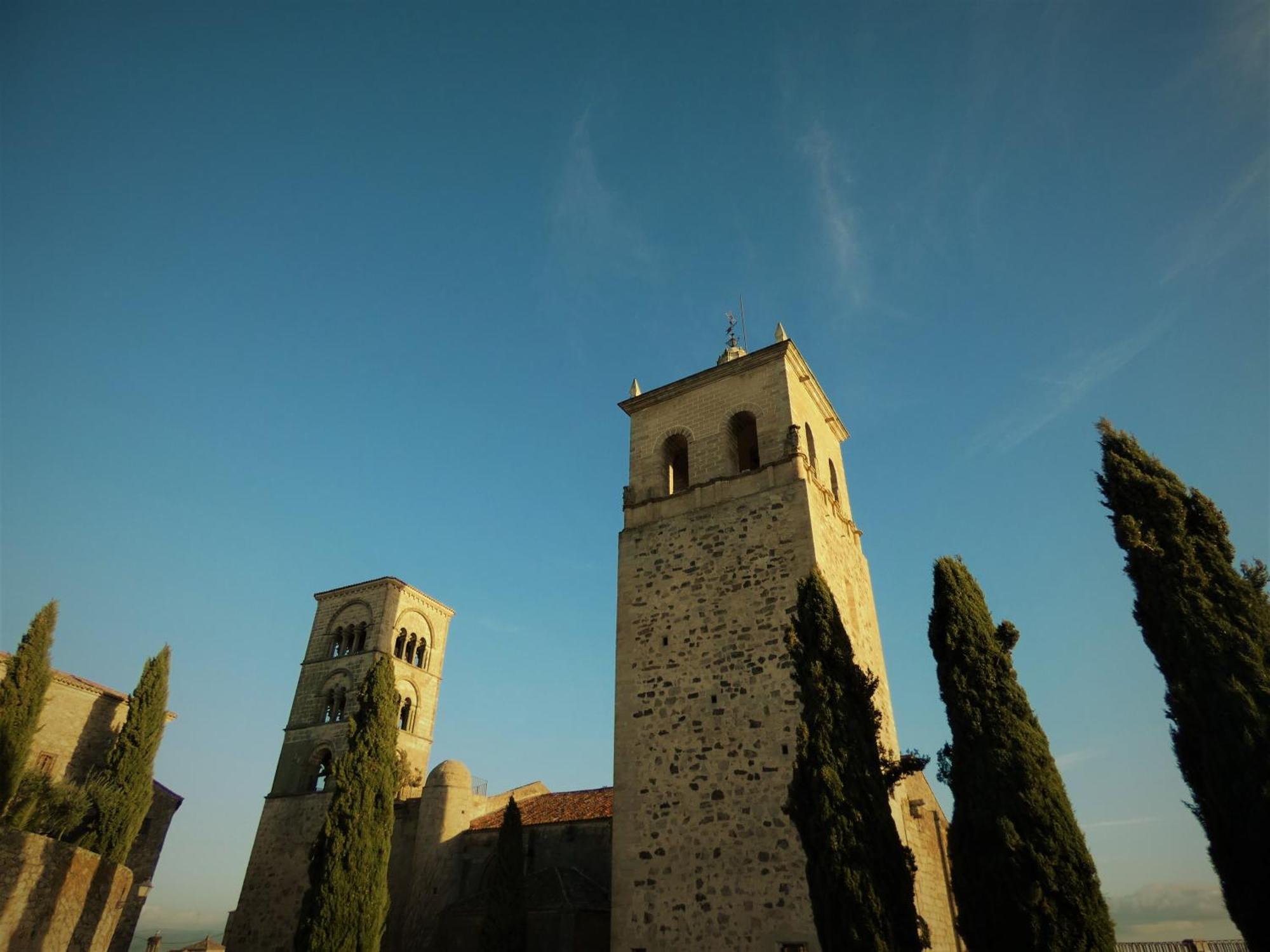 Apartamentos Altozano Trujillo Εξωτερικό φωτογραφία
